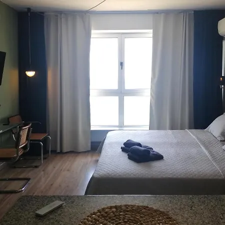 Penthouse At Oceanic شقة *