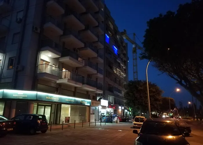 A City-center Seaview Penthouse At Oceanic アパート リマソール